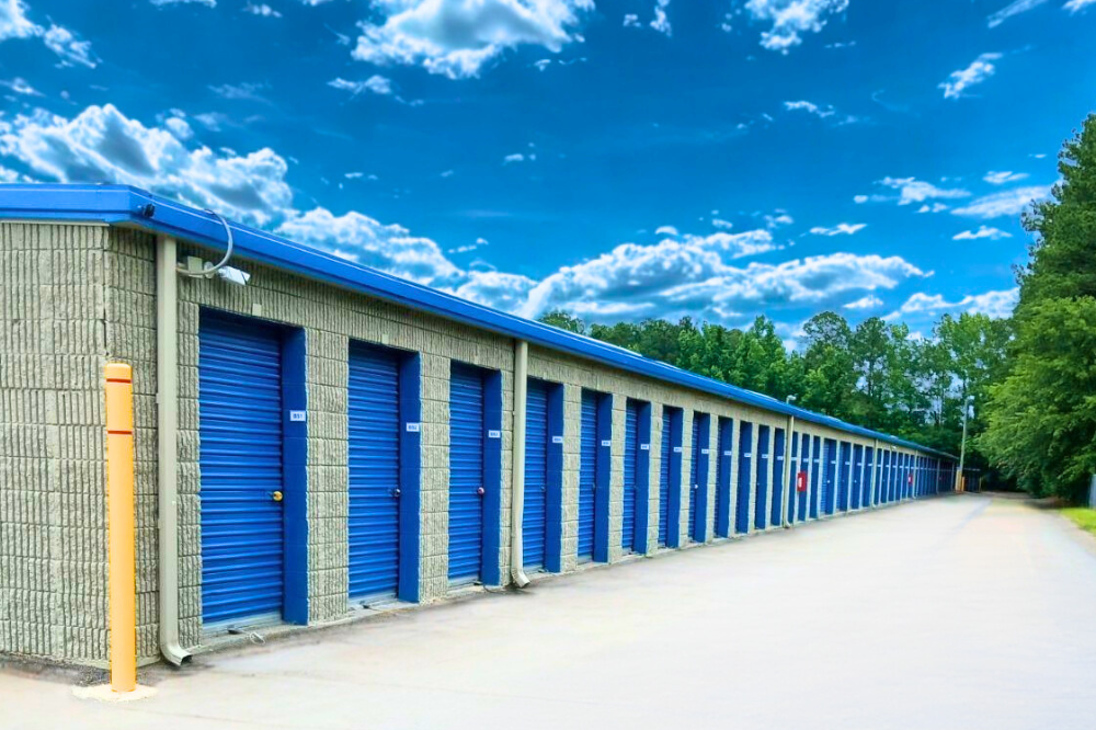 Ramsey Street drive-up self storage Linden NC